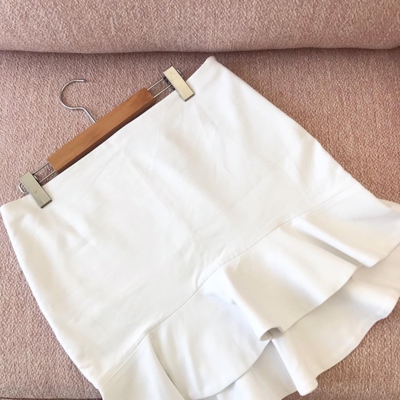 Zara White Peplum Skirt never worn - Picture 6 of 6